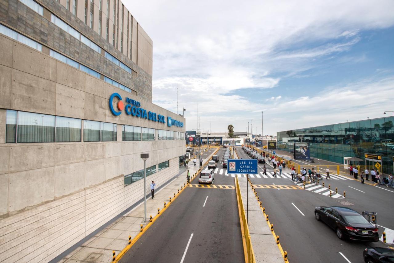 Отель Costa Del Sol Wyndham Lima Airport Экстерьер фото
